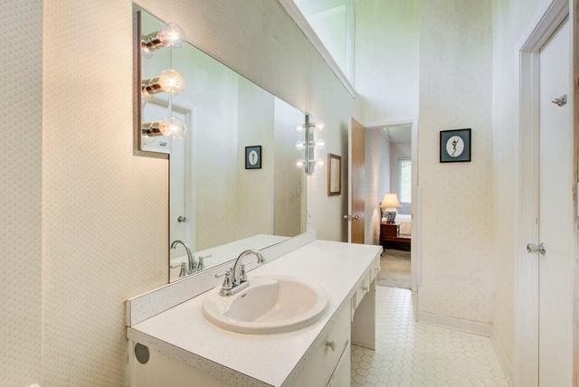5492 N Peachtree Road, Atlanta, GA 30338