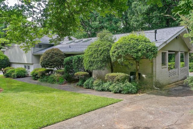 5492 N Peachtree Road, Atlanta, GA 30338
