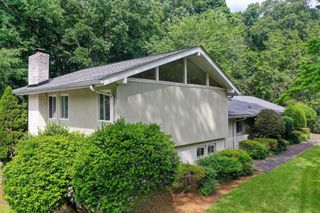 5492 N Peachtree Road, Atlanta, GA 30338