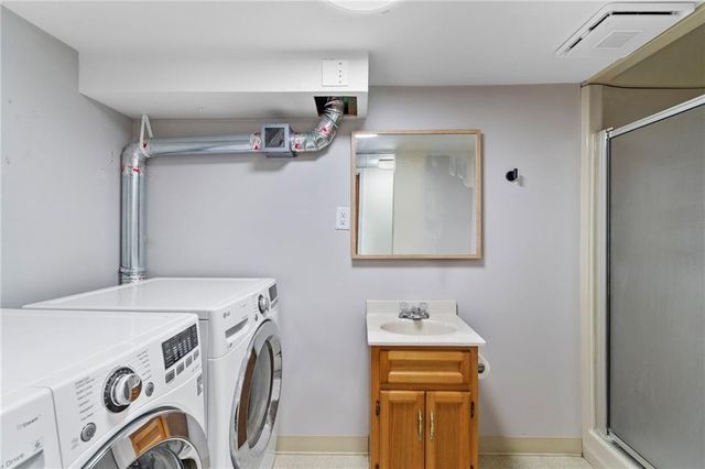 624 NE 39th Terrace, Kansas City, MO 64116