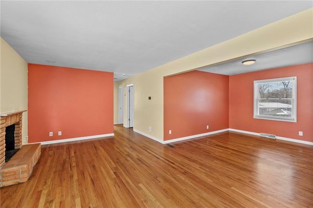 624 NE 39th Terrace, Kansas City, MO 64116