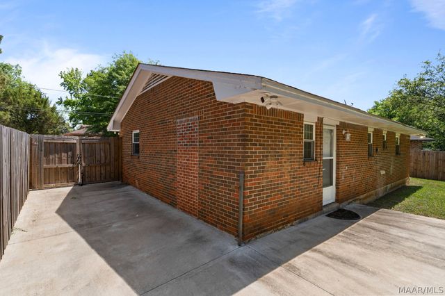 223 Longbrook Drive, Montgomery, AL 36110
