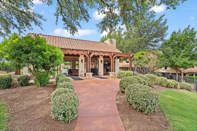 104 San Marino WAY, Horseshoe Bay, TX 78657