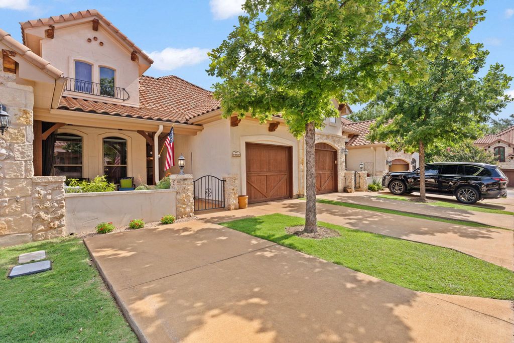 104 San Marino WAY, Horseshoe Bay, TX 78657