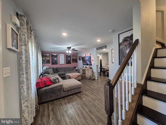 3683 PERCY AVE, Chambersburg, PA 17202