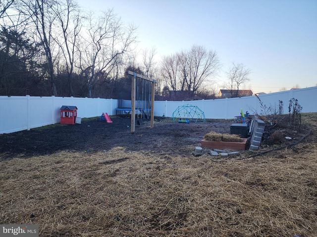 3683 PERCY AVE, Chambersburg, PA 17202