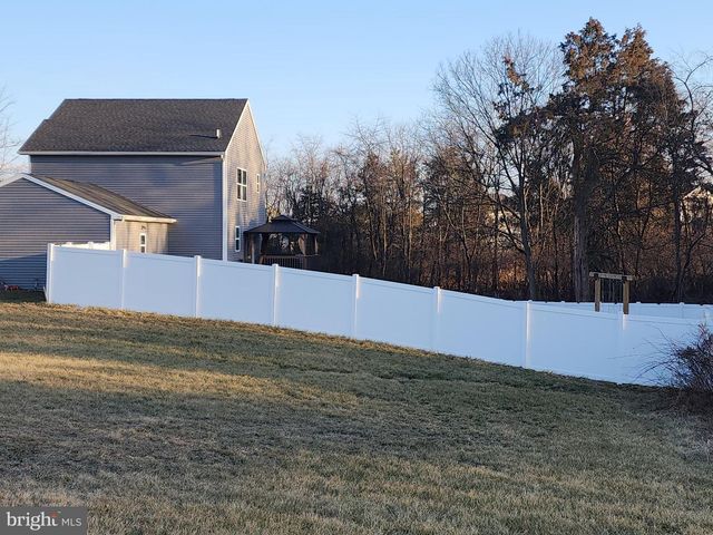 3683 PERCY AVE, Chambersburg, PA 17202