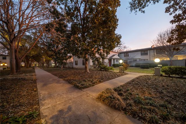 5027 N Hall Street, Dallas, TX 75235