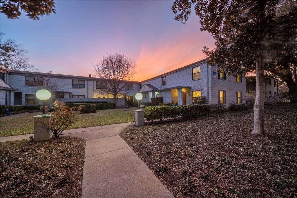 5027 N Hall Street, Dallas, TX 75235