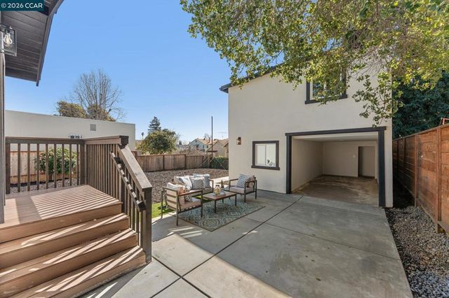 3017 Madeline St, Oakland, CA 94602