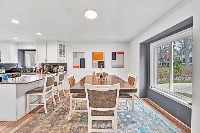 218 Twin Chimneys DR, Wirtz, VA 24184