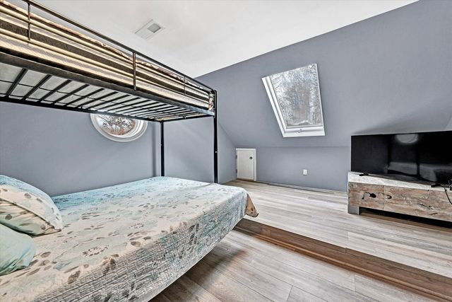 218 Twin Chimneys DR, Wirtz, VA 24184