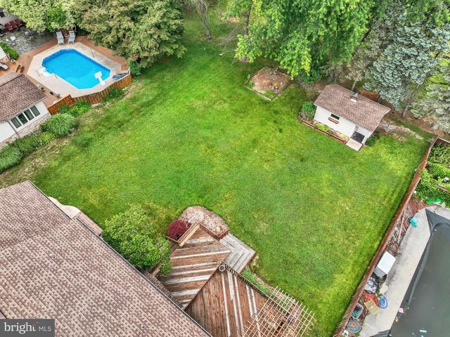110 CATHERINE CT, Lewisberry, PA 17339