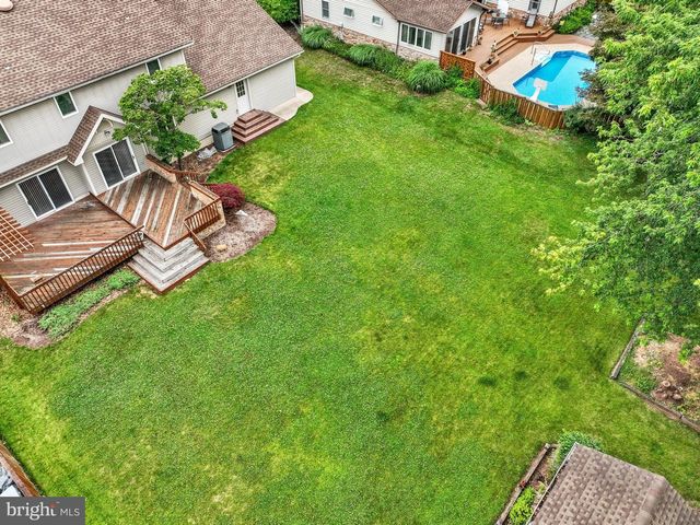 110 CATHERINE CT, Lewisberry, PA 17339