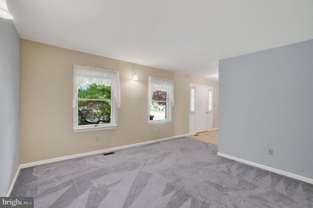 110 CATHERINE CT, Lewisberry, PA 17339