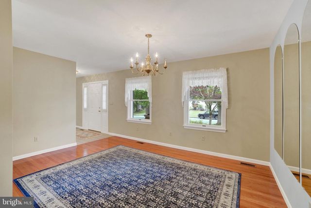 110 CATHERINE CT, Lewisberry, PA 17339