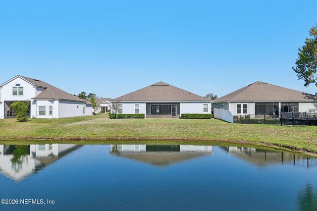 3024 FREE BIRD Loop, Green Cove Springs, FL 32043