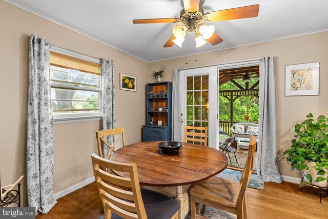 2545 GOLDEN DR, East Petersburg, PA 17520