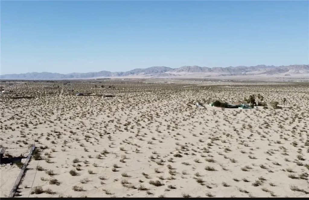 69974 Squaw, 29 Palms, CA 92277