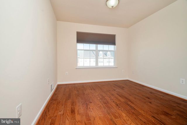 813 GLENSIDE WAY, Glen Burnie, MD 21060