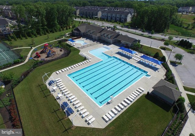 813 GLENSIDE WAY, Glen Burnie, MD 21060