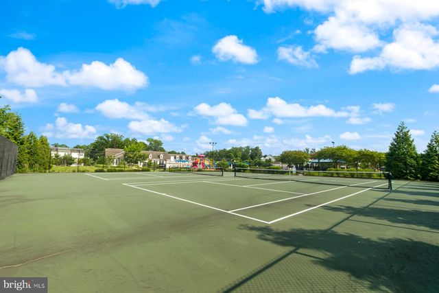 813 GLENSIDE WAY, Glen Burnie, MD 21060