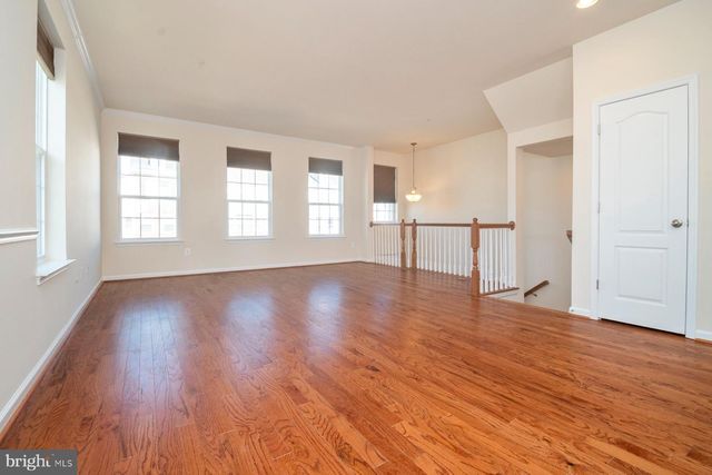 813 GLENSIDE WAY, Glen Burnie, MD 21060