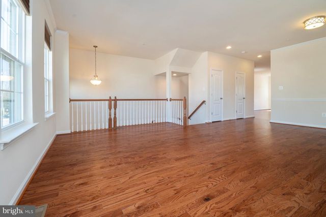 813 GLENSIDE WAY, Glen Burnie, MD 21060