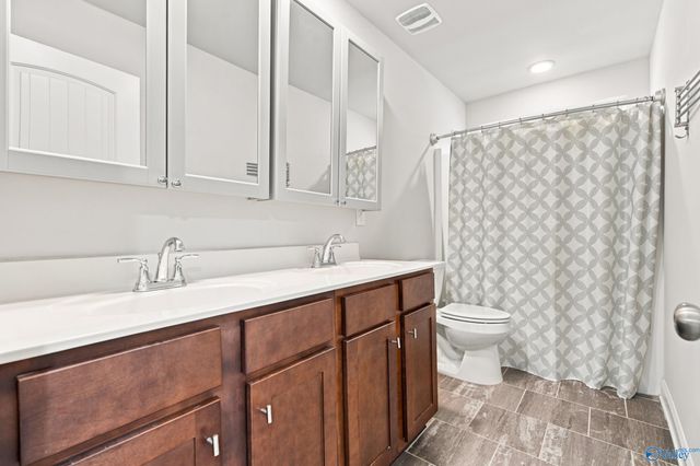 4228 Textile Lane SW, Huntsville, AL 35805