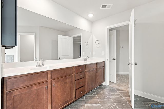 4228 Textile Lane SW, Huntsville, AL 35805