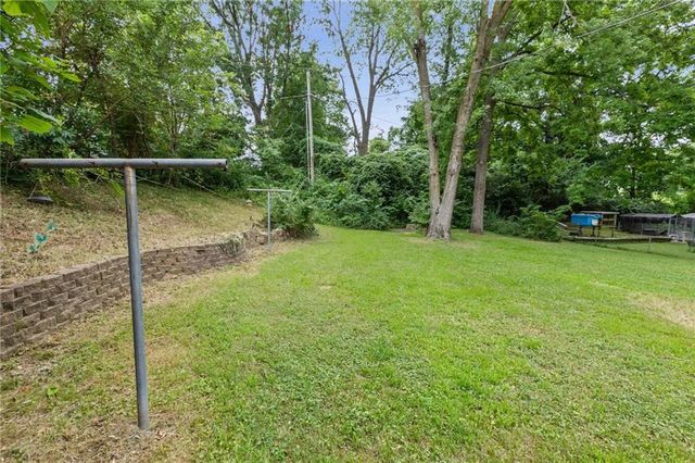 213 Briar Lane, Kansas City, MO 64119