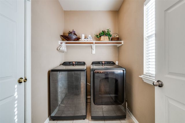 1375 Kingston Place, Providence Village, TX 76227