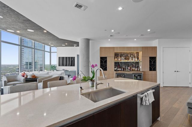 501 West Ave 3803, Austin, TX 78701