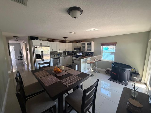 5928 Papaya Road, Royal Palm Estates, West Palm Beach, FL 33413