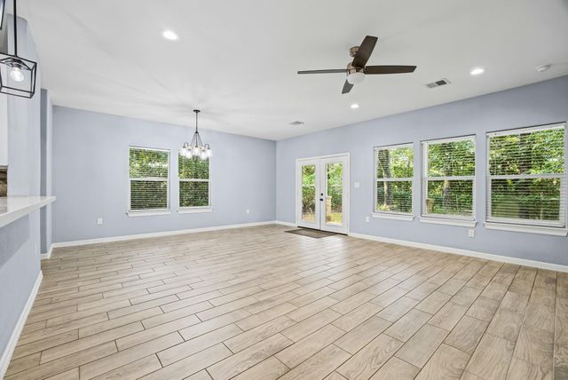 348 Dancing Flame, Livingston, TX 77351
