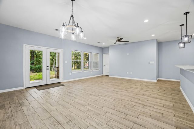 348 Dancing Flame, Livingston, TX 77351