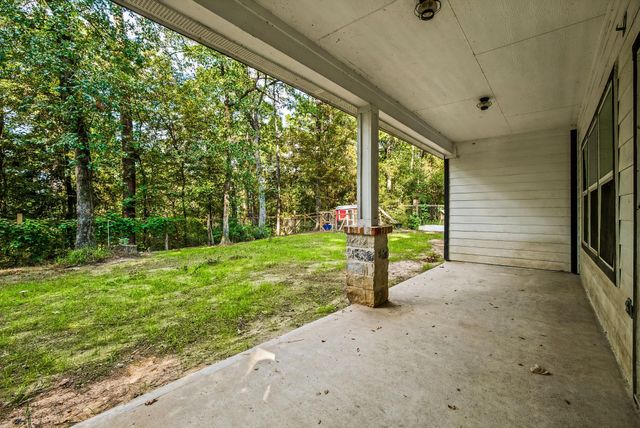 348 Dancing Flame, Livingston, TX 77351