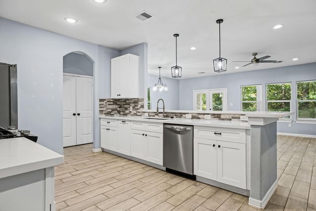 348 Dancing Flame, Livingston, TX 77351