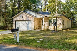 348 Dancing Flame, Livingston, TX 77351