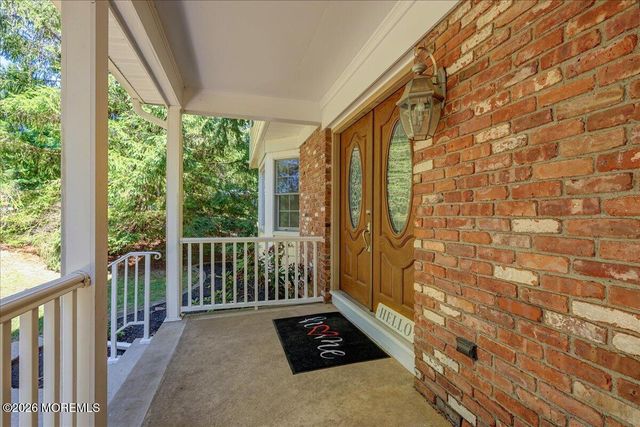 6 Rimwood Drive, Lincroft, NJ 07738