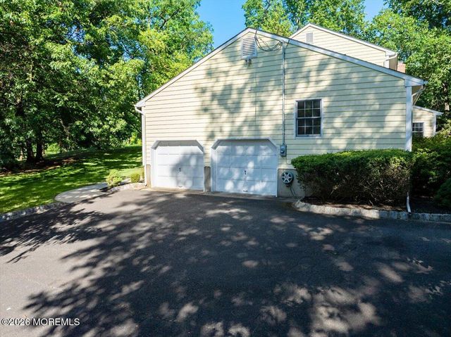 6 Rimwood Drive, Lincroft, NJ 07738