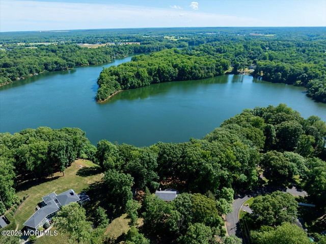 6 Rimwood Drive, Lincroft, NJ 07738