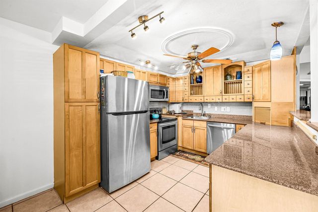 187 Wellington K, West Palm Beach, FL 33417