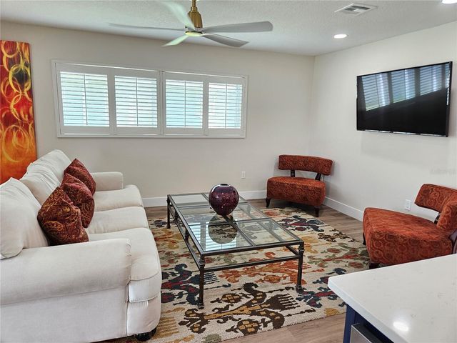 917 S GONDOLA DRIVE, Venice, FL 34293