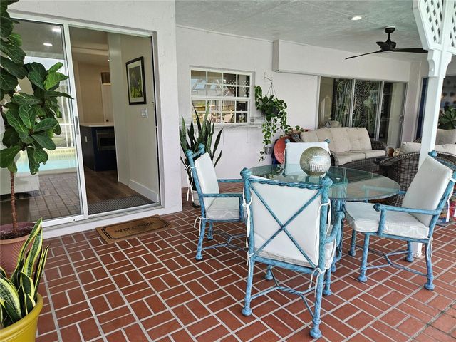 917 S GONDOLA DRIVE, Venice, FL 34293