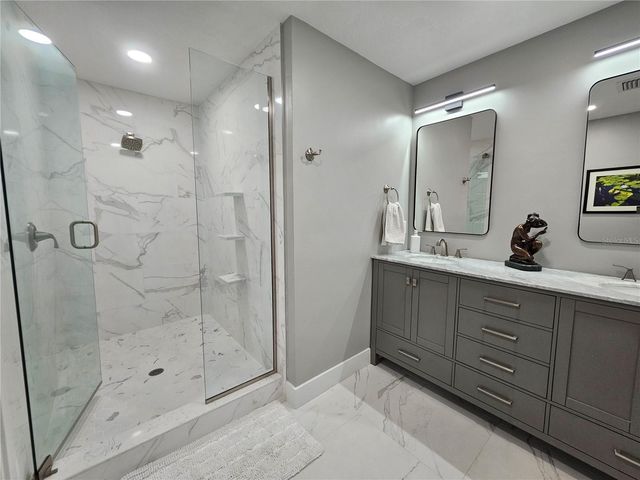917 S GONDOLA DRIVE, Venice, FL 34293