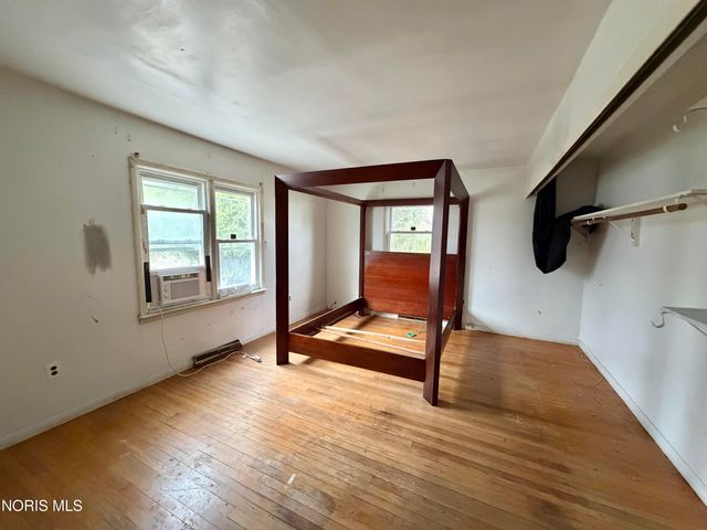 142 Van Buren Avenue, Toledo, OH 43605