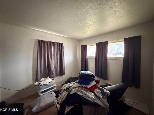 142 Van Buren Avenue, Toledo, OH 43605