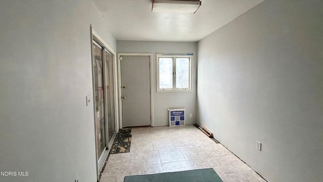 142 Van Buren Avenue, Toledo, OH 43605