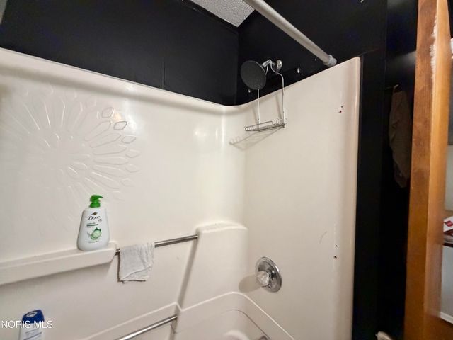 142 Van Buren Avenue, Toledo, OH 43605